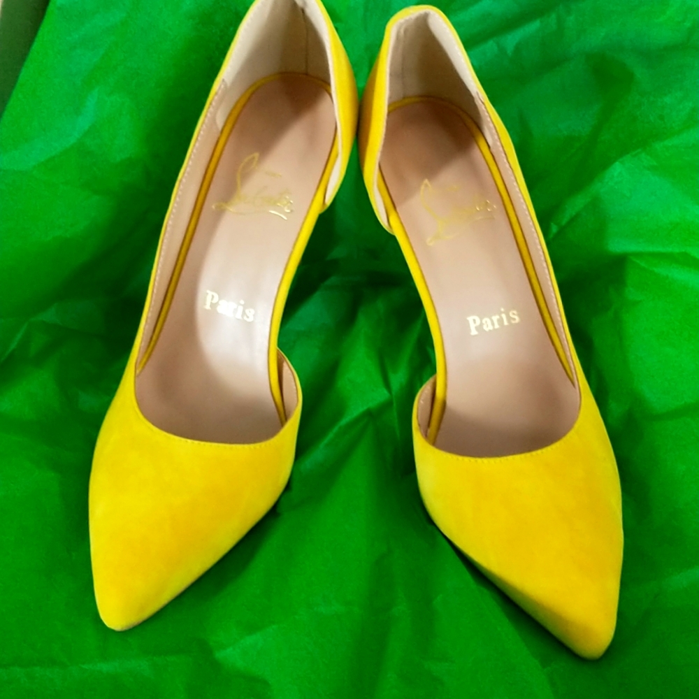 Louboutin Pump